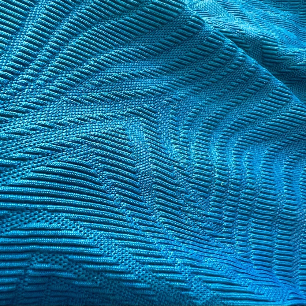 Shade & Shore Blue Textured One-Piece Swimsuit XS (0-2) - Picture 7 of 8